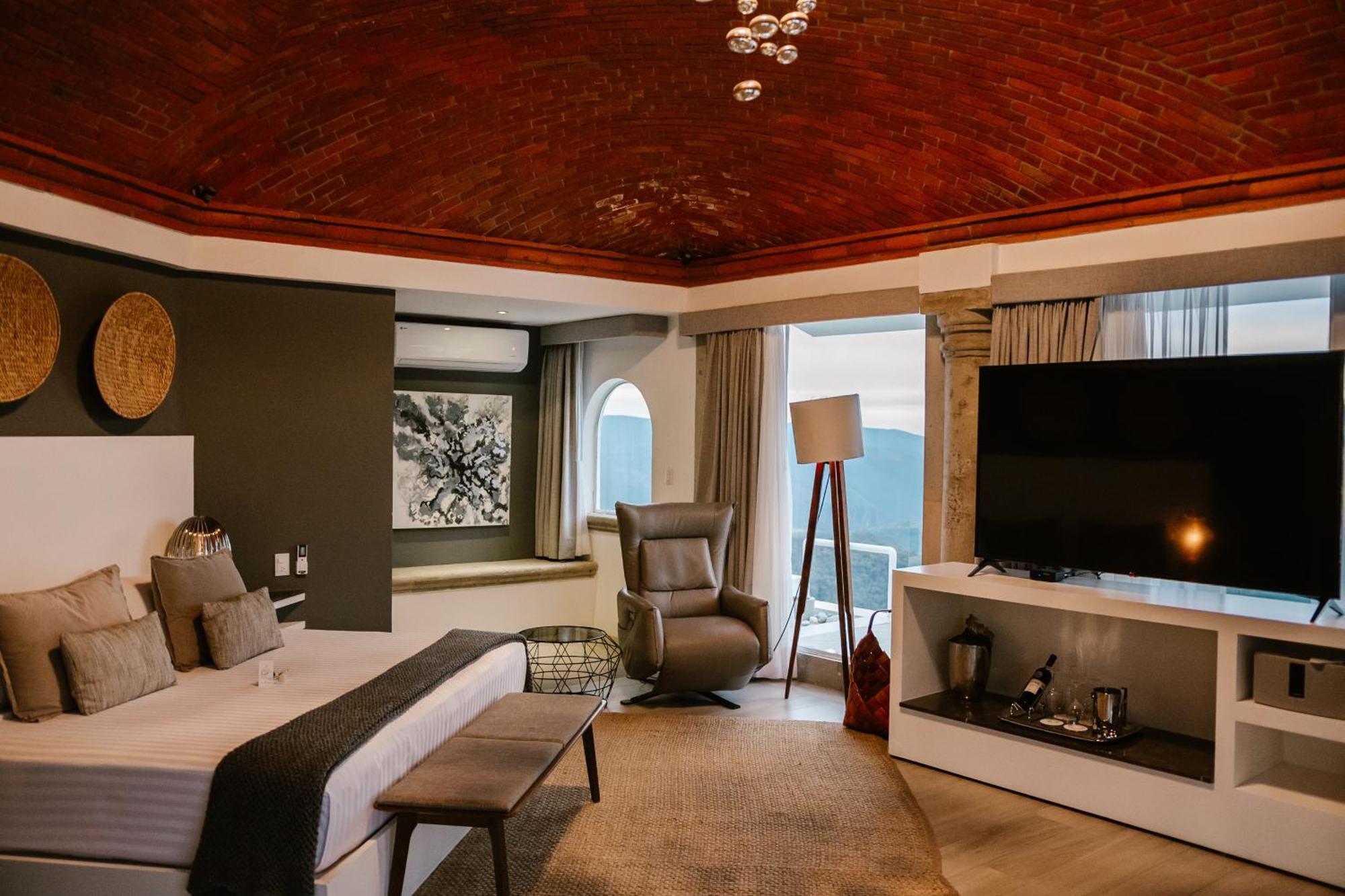 De Cantera Y Plata Hotel Boutique タスコ・デ・アラルコン エクステリア 写真